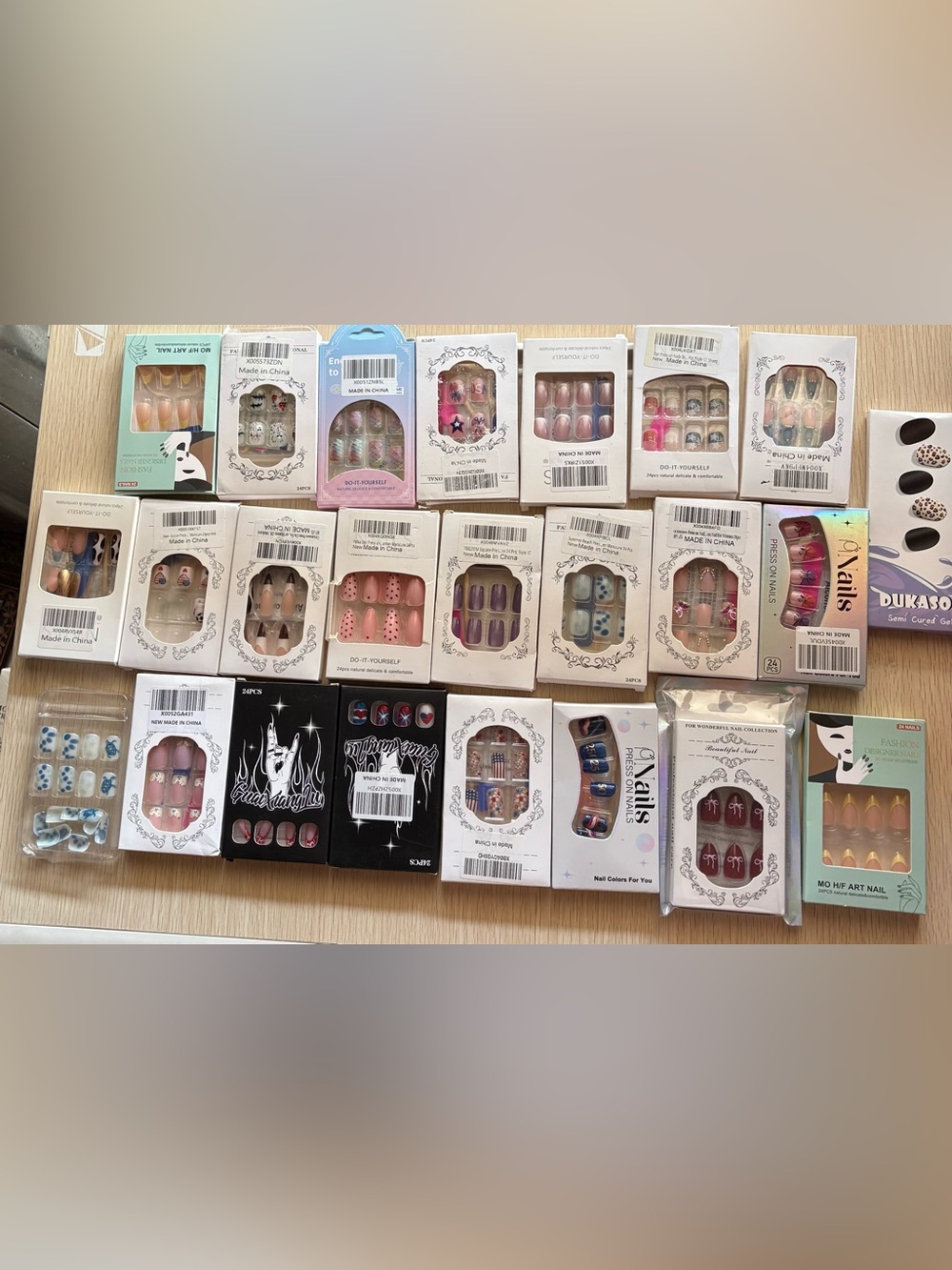 Set of 24 Press-On Nail Set - Assorted Pink & Blue Designs